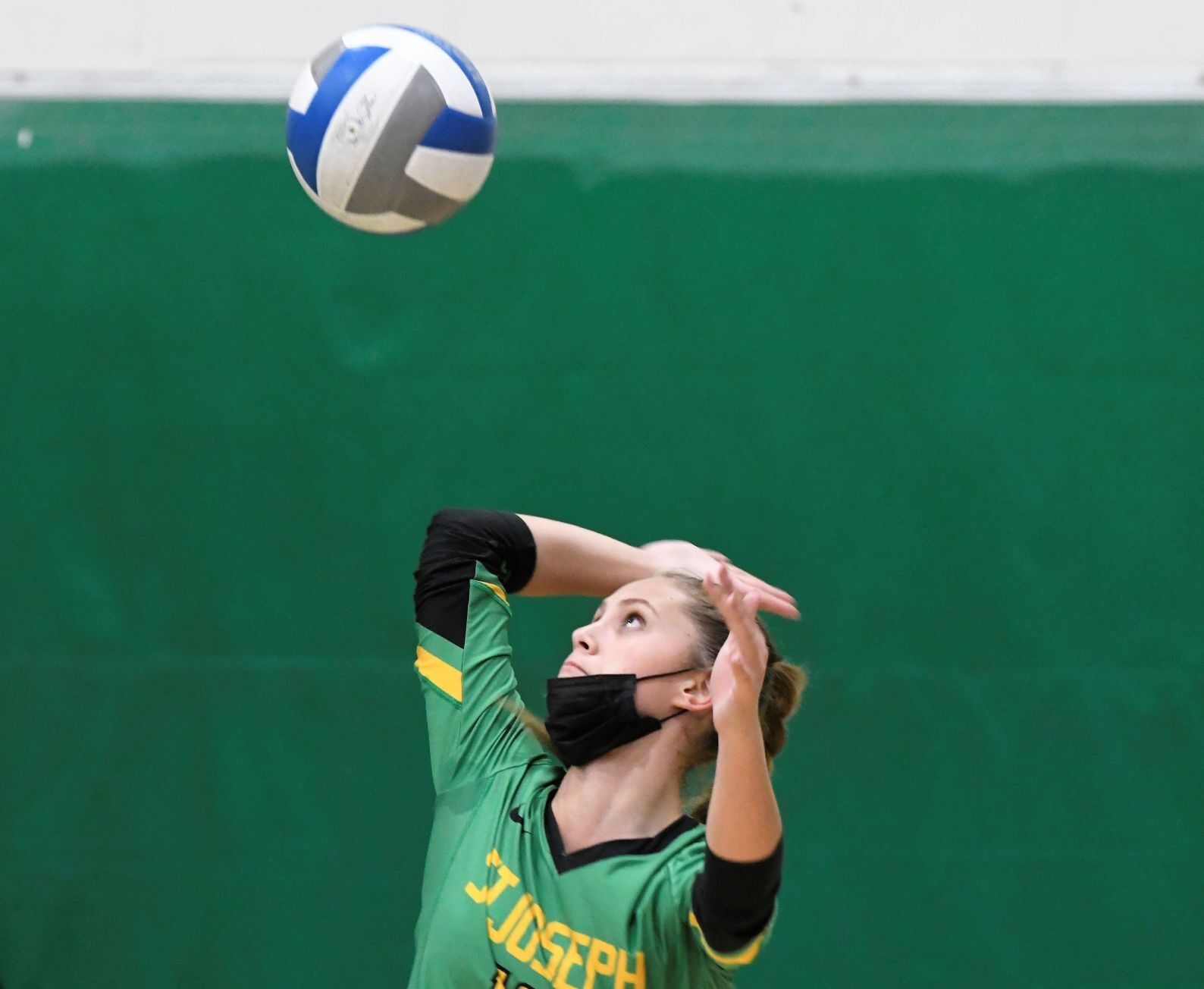 102621 HHS SJHS CIF GVB 17.JPG